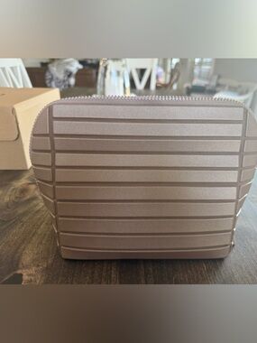 Medium Parallelle Cosmetic Bag in bronze  - Sleek Zip Case for Travel